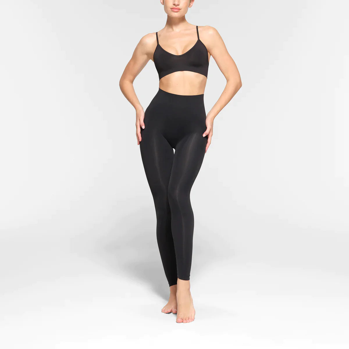 LUXELYRA™ SCRUNCH SEAMLESS LEGGINGS